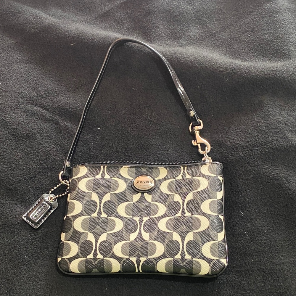 Coach Black and Cream Signature wristlet